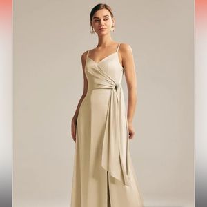 Never worn, brand new AW Bridal Loul Dress, size 8.